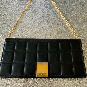 AUTHENTIC CHANEL CHOCOLATE BAR CLUTCH/WALL…